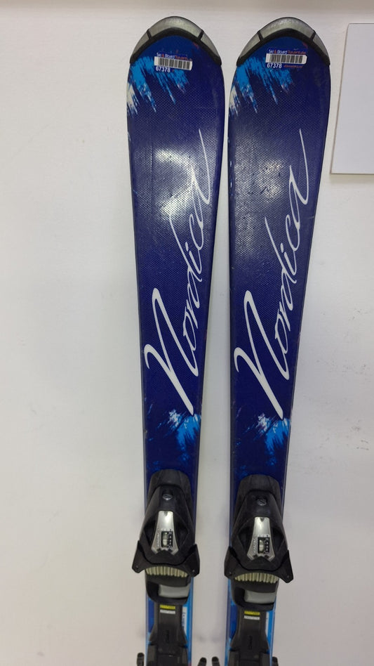 Nordica Little Belle 130 cm Ski + Elan ESP 7.5 Bindings Winter Adventure Winter