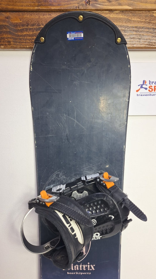 Matrix Storm 141 cm Snowboard +HEAD Rental L Bindings Snow Adventure Fun