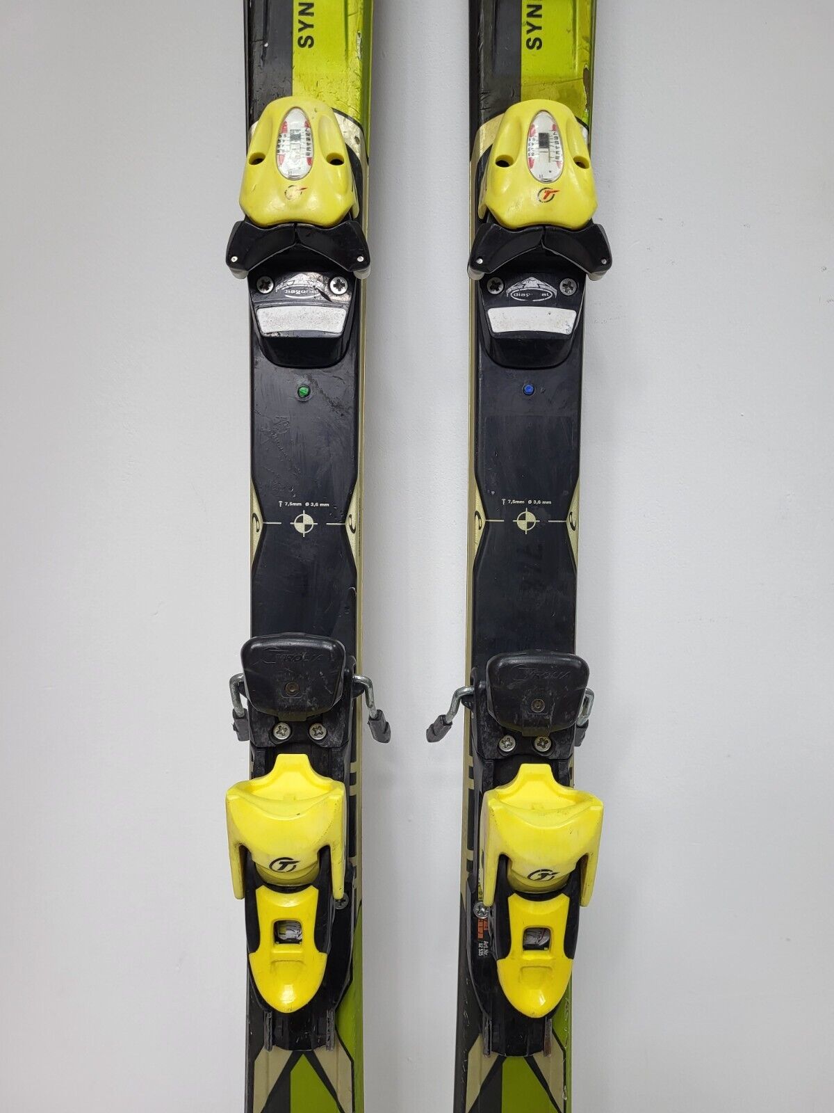 Elan Race Integra 150 cm Ski + Tyrolia 7 Bindings Winter Snow Adventure Fun