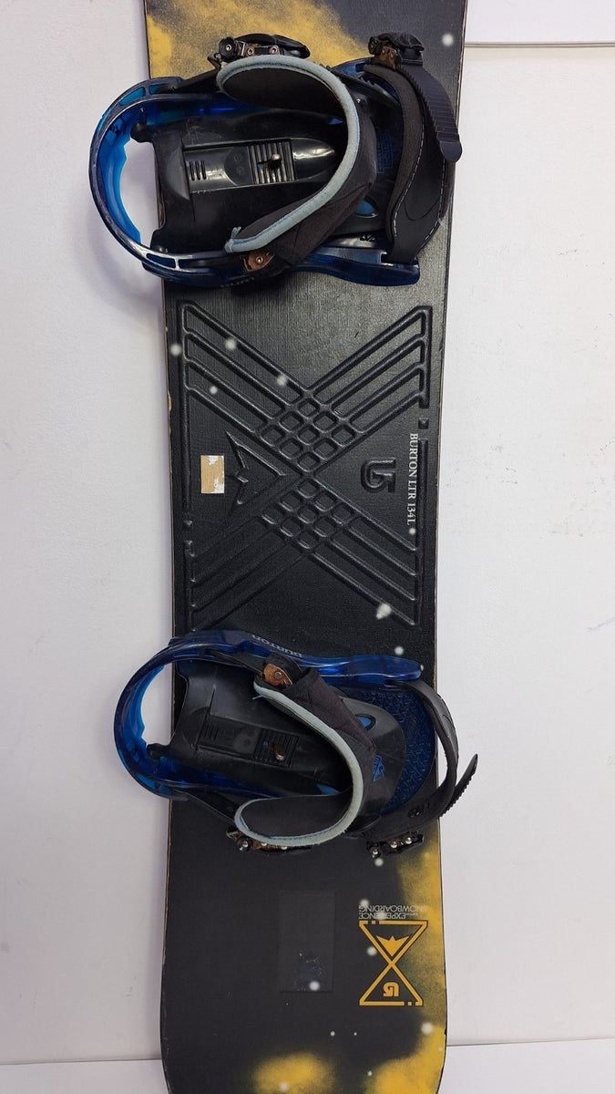 Burton LTR 134L cm Snowboard + Burton S Bindings Winter Snow Adventure – Traventuria Sports