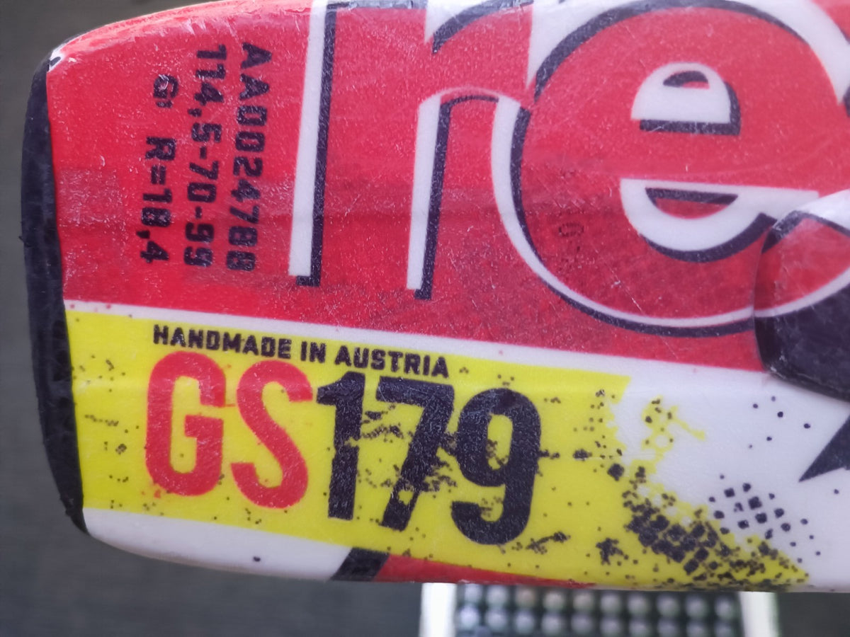Atomic Redster GS 179 cm Ski + Atomic 12 Bindungen Wintersport-Spaß im Schnee