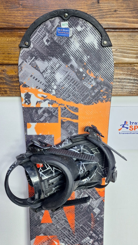 Elan Rs Rocker 125 cm Snowboard + HEAD Rental S Bindings Sport Winter Fun