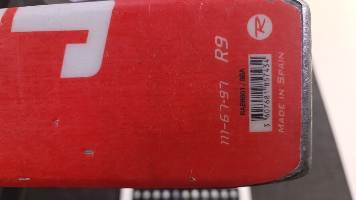 Ski Rossignol Hero JR 130cm + fixations Look 4.5 Aventure hivernale Hiver