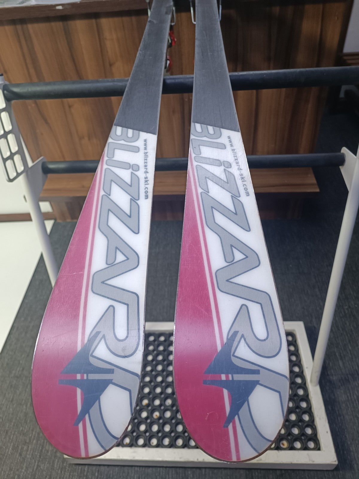 Ski Blizzard Magnesium GS World Cup 185 cm + fixations Marker 14 Sport d’hiver