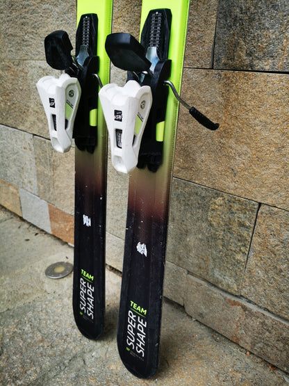 HEAD Supershape Team Easy 157cm  Ski + HEAD 7.5 Bindings  Winter Sport