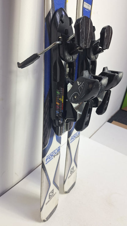 Salomon X-Drive Focus 140cm Skis + Salomon 7.5 Bindings Winter Fun Snow