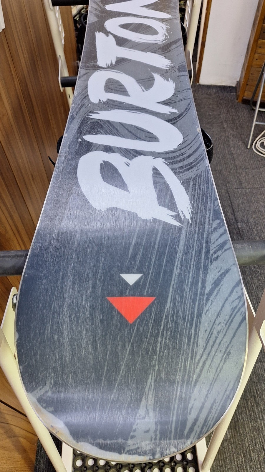 Burton LTR 153 cm Snowboard + Burton M  Bindings Winter Snow Adventure Fun