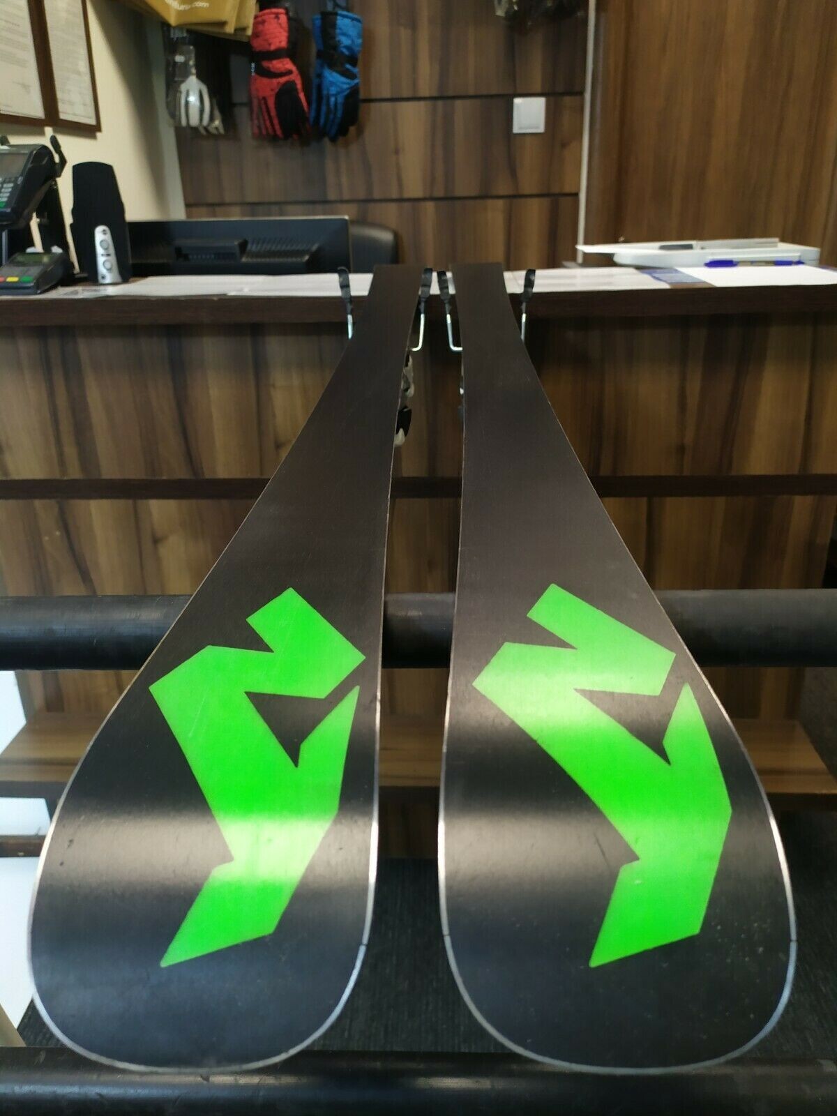Nordica Dobermann GS WC JR 135 cm Ski + Marker 10 Bindungen Fun Winter Sport