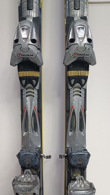Fischer RC4 180 cm Ski + Tyrolia 12 Bindungen Wintersport