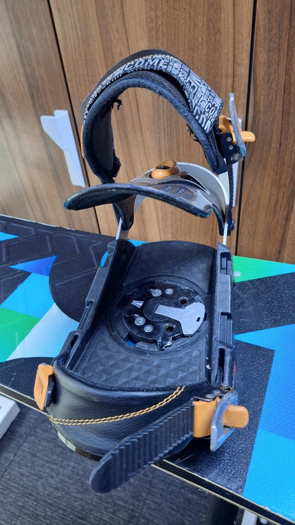 Burton Progression 157 cm Snowboard + HEAD Rental M Bindings Winter Snow Sport