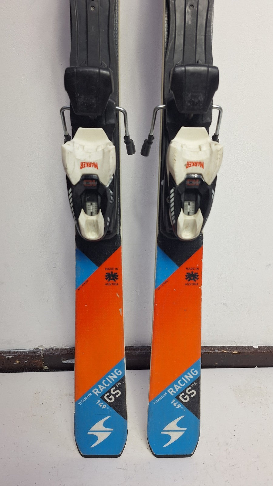 Blizzard Titanium Racing GS 149 cm Skis + Marker 10 Bindings Winter Fun Snow