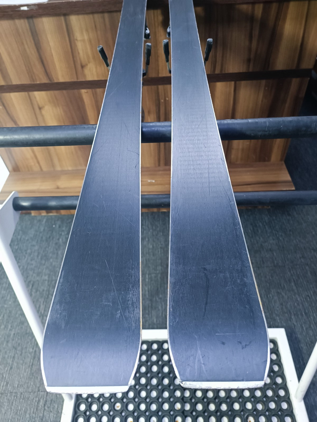 HEAD SuperShape Speed  177cm Ski + Tyrolia SP 13 Bindings Winter Sport
