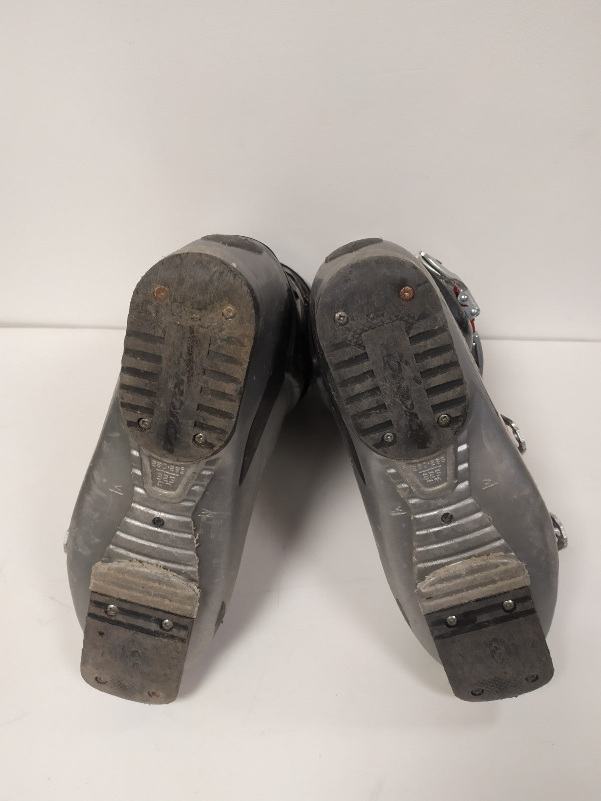 Chaussures de ski Nordica Cruise NFS (EU 44 1/3; UK 10; Mondo 285) Sport d'hiver Neige