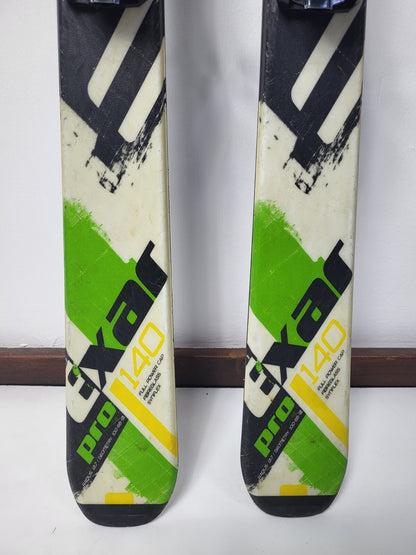Ski Elan Exar Pro 140 cm + fixations Tyrolia 7.5 NEUVES. Sport, neige, hiver et plaisir