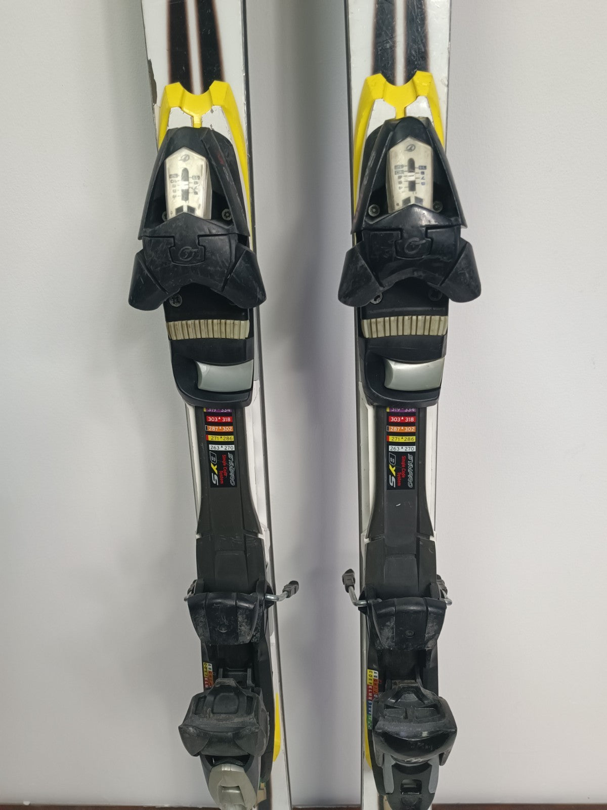 Head World Cup Rebels i.Speed  180 cm Ski + Tyrolia 12 Bindings Winter Sport