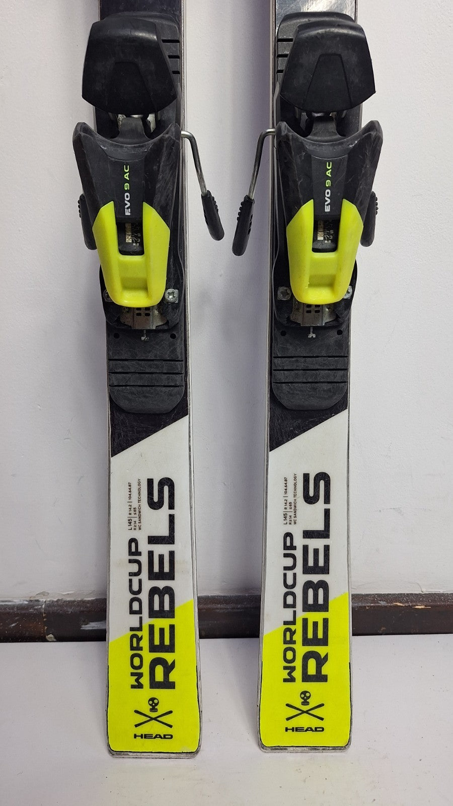 HEAD World Cup Rebel 145cm Ski + HEAD 9 Bindings Winter Sport