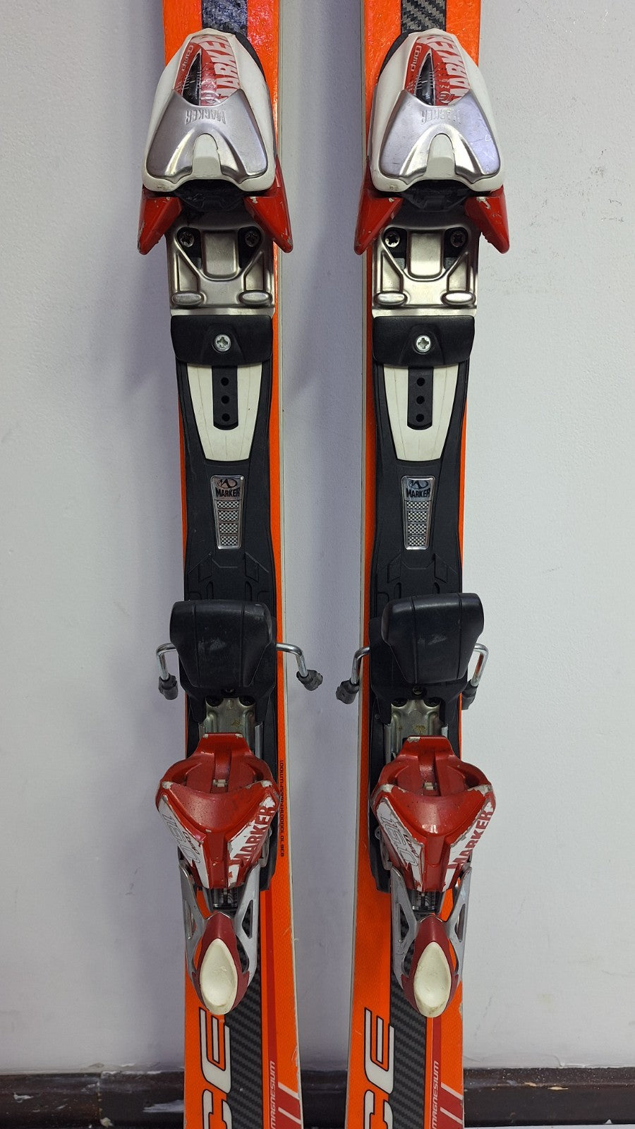 Blizzard Race Weltcup SL 150 cm Ski + Marker 16 Bindungen Winterspaß-Abenteuer