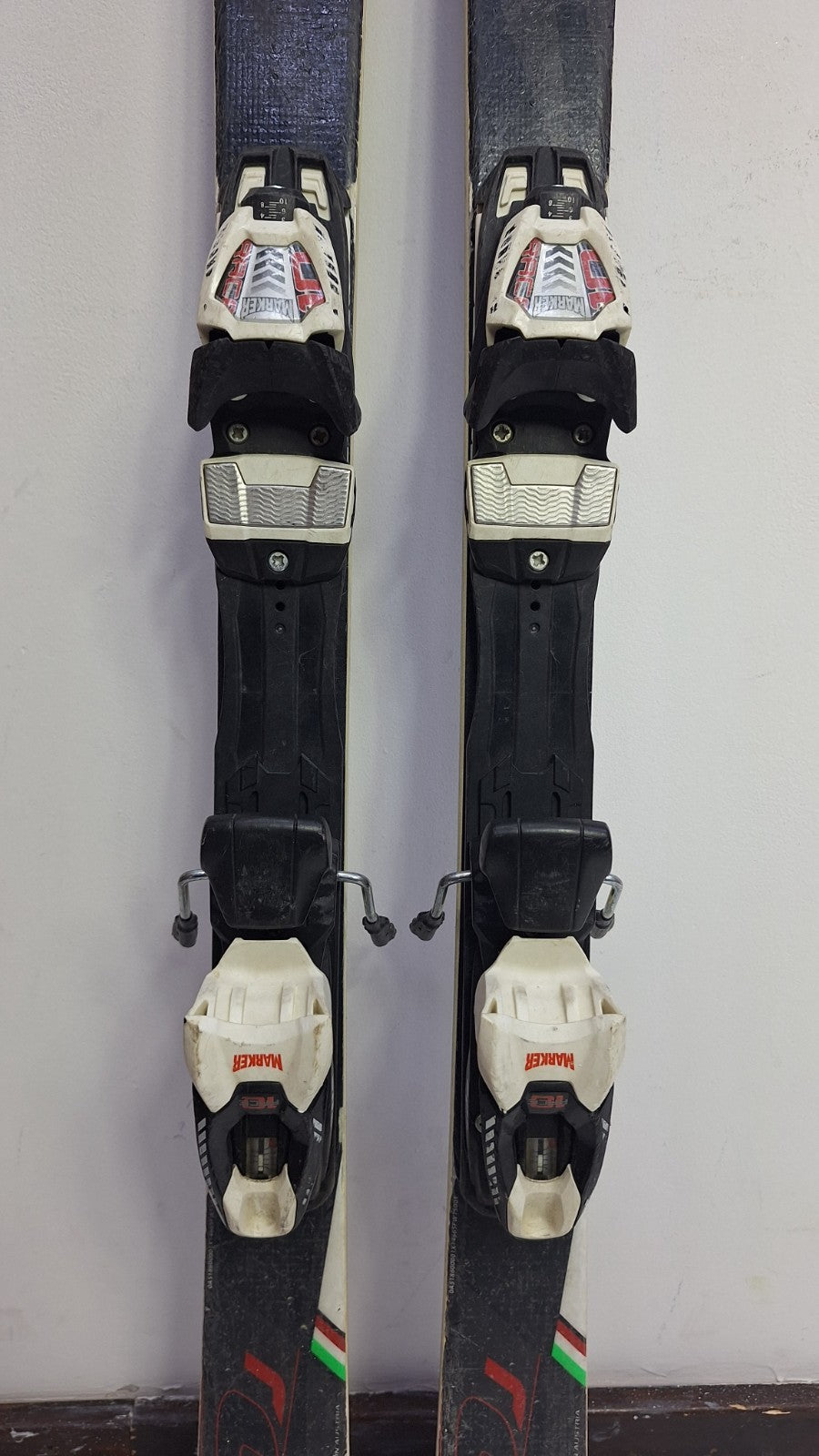 Nordica Dobermann GS WC JR 135 cm Ski + Marker 10 Bindungen Fun Winter Sport