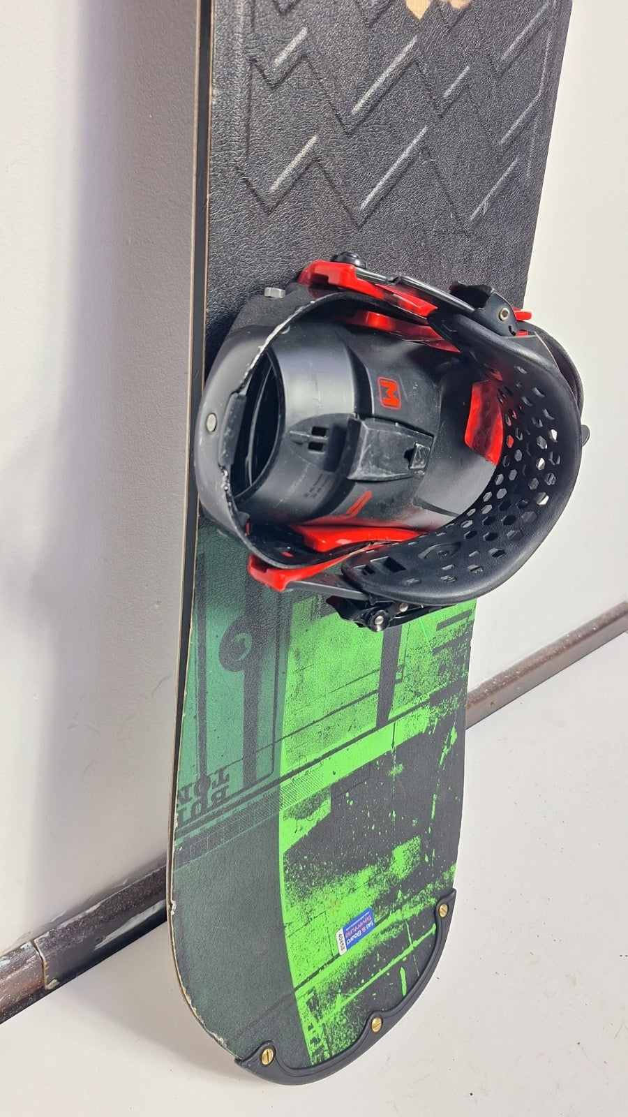 Burton Radius 150W cm Snowboard + Burton M  Bindings Winter Snow Adventure Fun