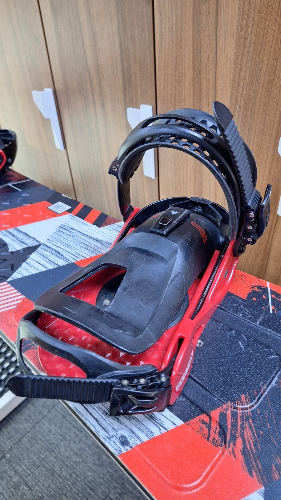 Burton LTR 153 cm Snowboard + Burton M  Bindings Winter Snow Adventure Fun