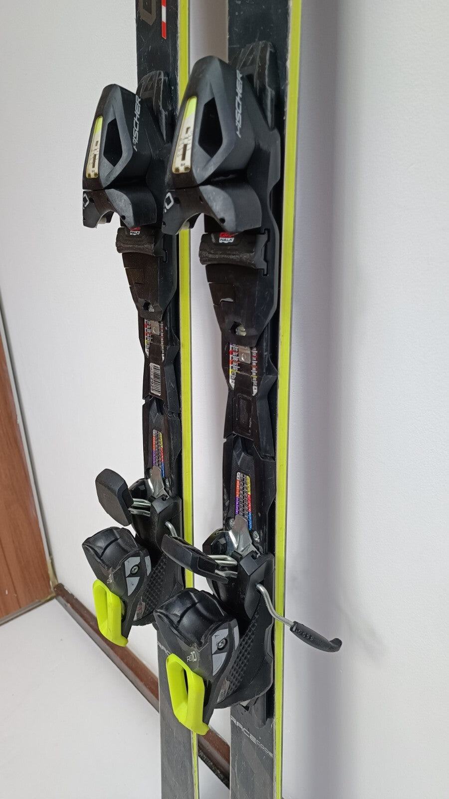 Fischer RC4 GS 160 cm Ski + Fischer 10 Bindungen Wintersport