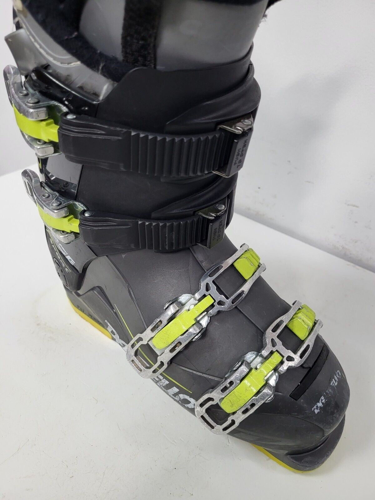 Dalbello RTL - Vantage Sport Ski Boots (EU 39; UK 5 3/4; Mondo 250) Winter Sport