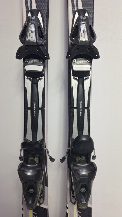 Fischer Viron Sport 140cm Ski + Fischer  10 Bindings Fun Snow Winter Sport