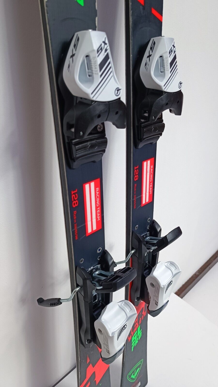 Rossignol Hero Athele SL 128 cm Ski + New Tyrolia SX 7. 5 Bindings Winter Fun