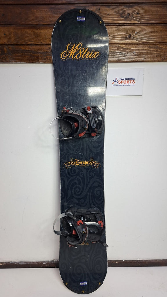 Matrix Escape 158 cm Snowboard + Head Size M Bindings Adventure Sport