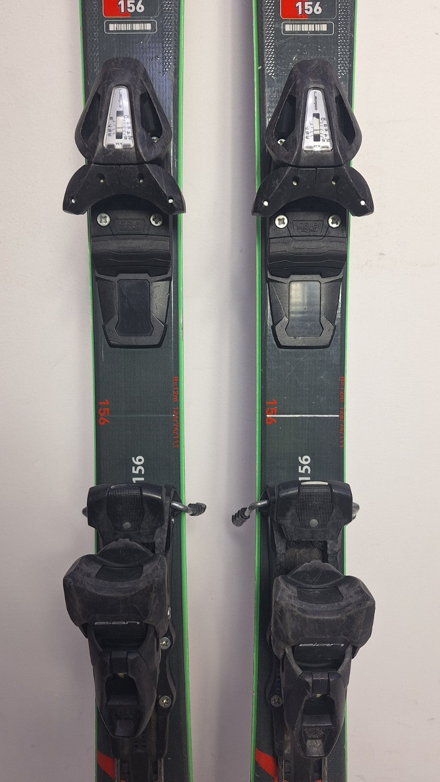 Rossignol React RTX Fiber 156 cm Ski + Elan ESR 10 Bindings Winter Adventure