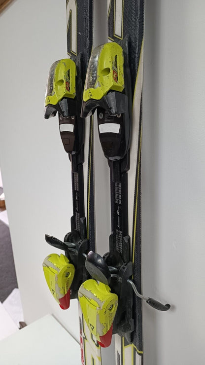 Fischer RC4 Race 130 cm Ski + Fischer 7 Bindungen CBS Winter Sports Adventure
