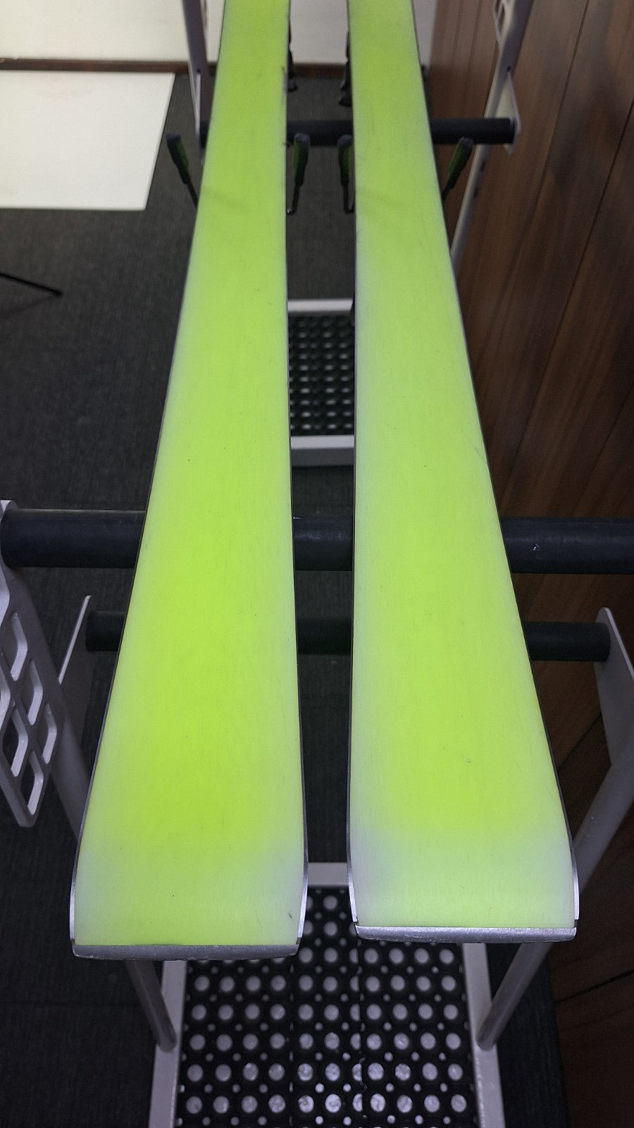 Sci Fischer RC4 The Curv DTX 171 cm + Attacchi Fischer Z12 Sport invernali Neve