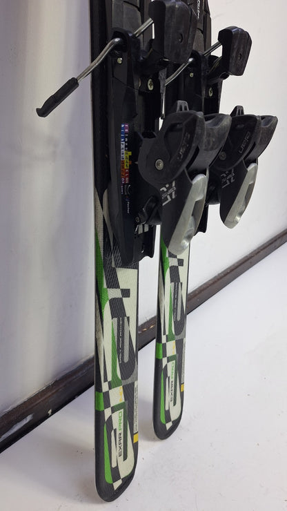 Elan Exar Pro 140 cm Ski + Elan ESP 7.5 Bindungen Sport Schnee Winter Spaß Abenteuer