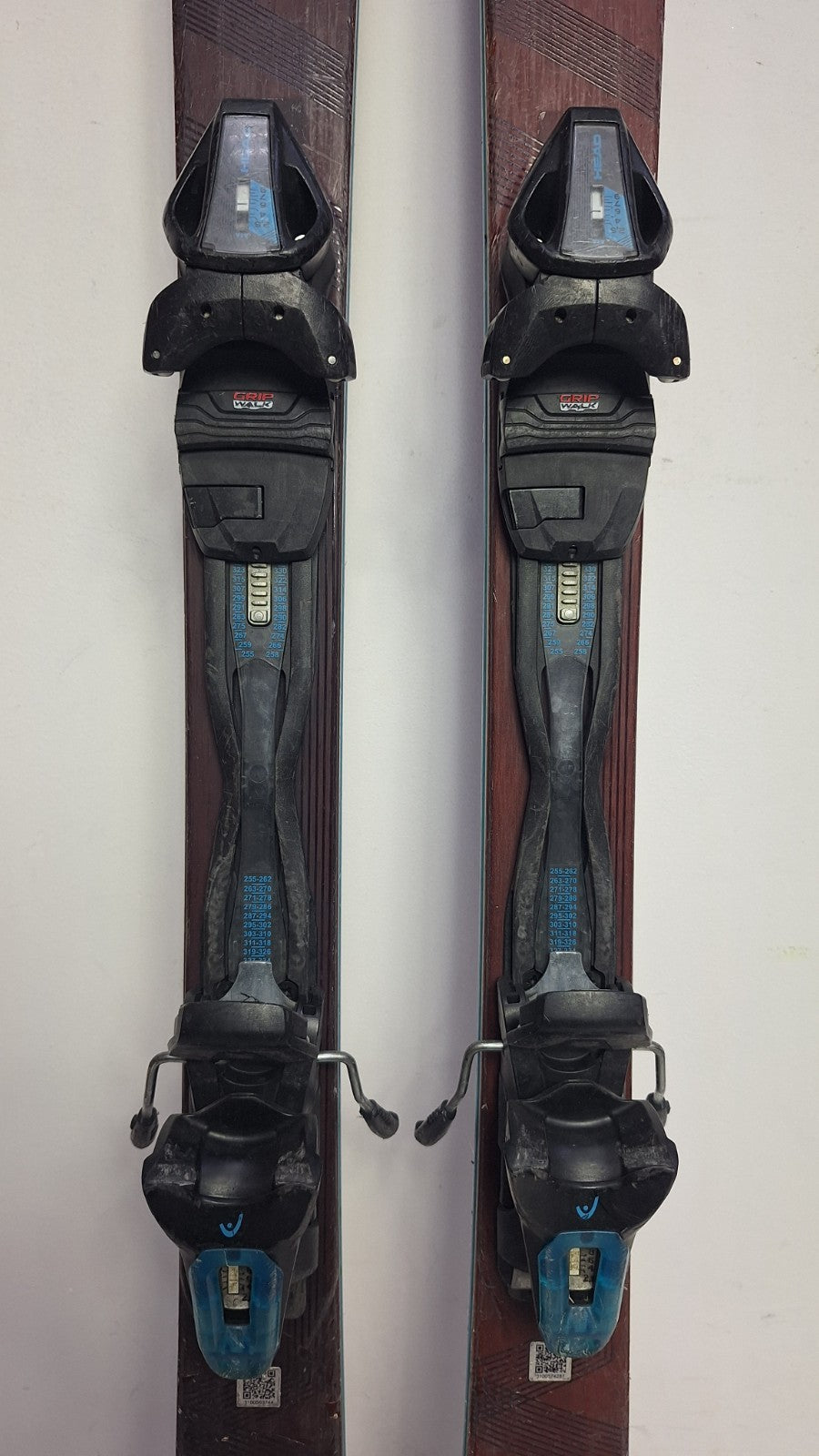 HEAD Pure Joy 158cm Ski + Head 9  Bindings Winter Sport