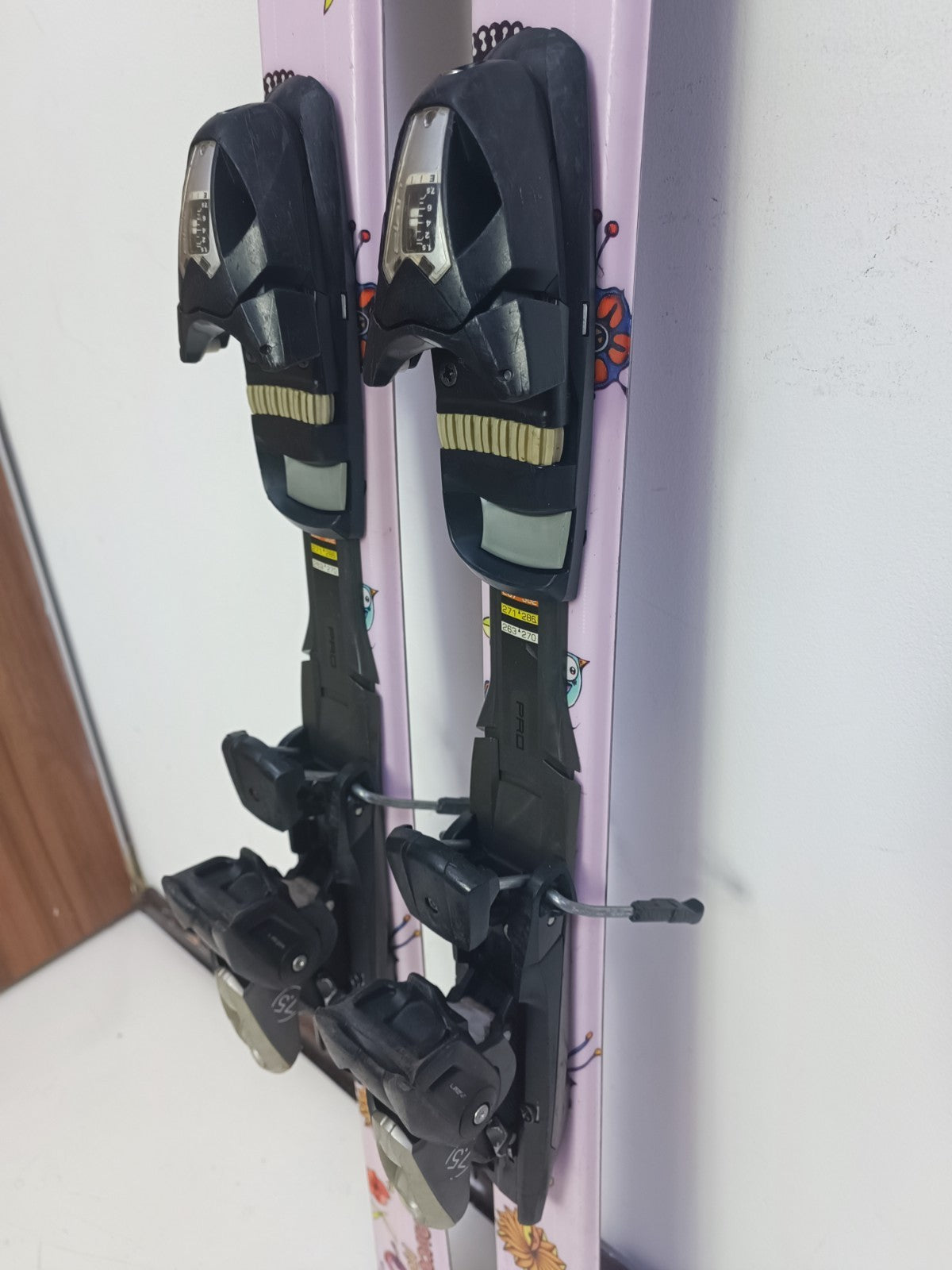 Sci Rossignol Fun Girl 140 cm + attacchi Elan ESP 7.5 Winter Adventure