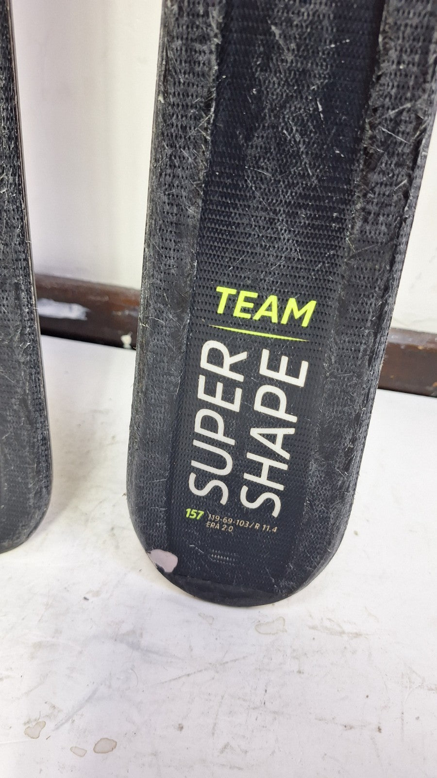 Ski HEAD Supershape Team Easy JRS 157 + fixations Tyrolia BYS 10, sport d'hiver