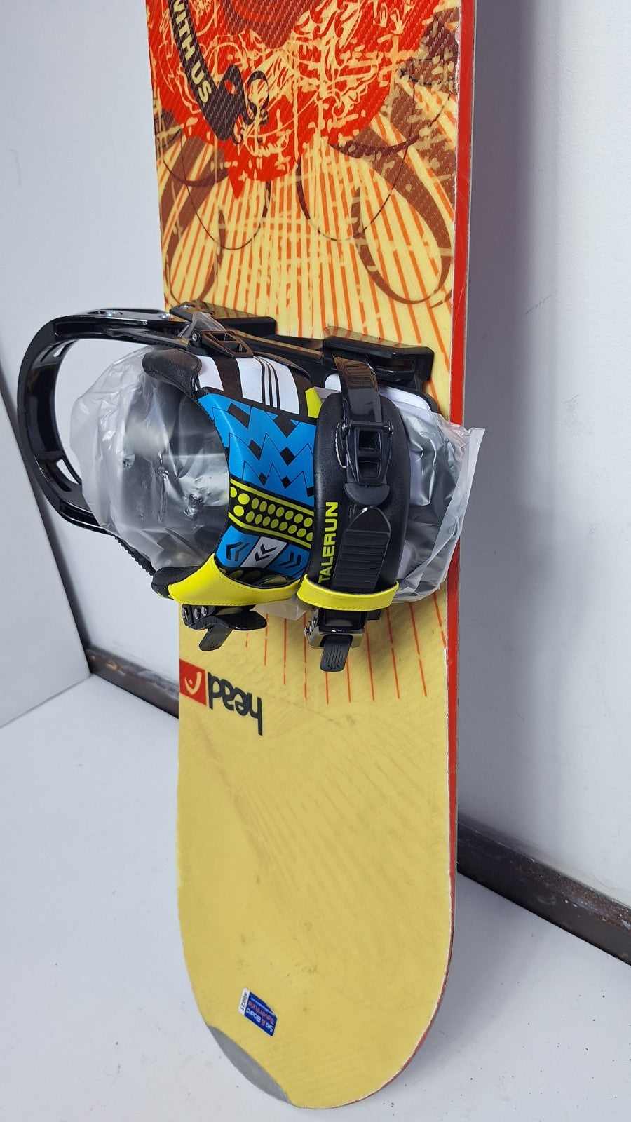 HEAD Rocka 4D 159 cm Snowboard + Brand New Talerun L Bindings Winter Sport Fun