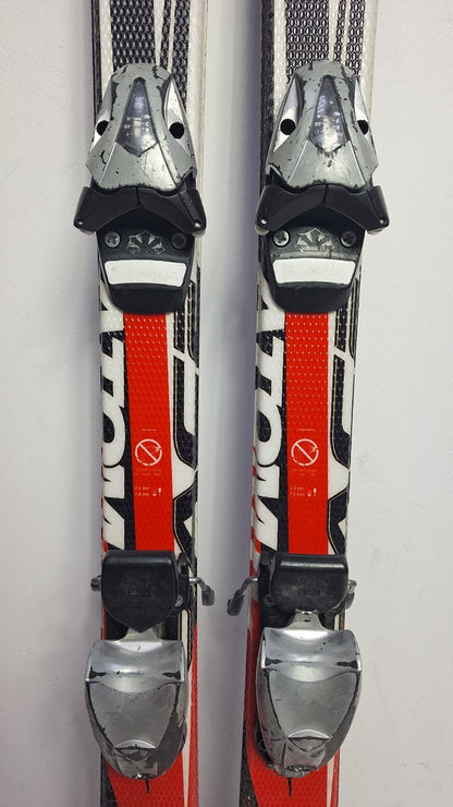 Atomic Pro Race 130 cm Ski + Tyrolia 4.5 Bindungen Wintersport Schnee