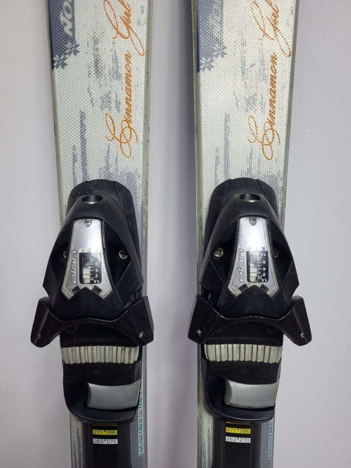 Nordica Cinnamon Gold 120 cm Ski + Elan ESP 7.5 Bindungen Sport Winter