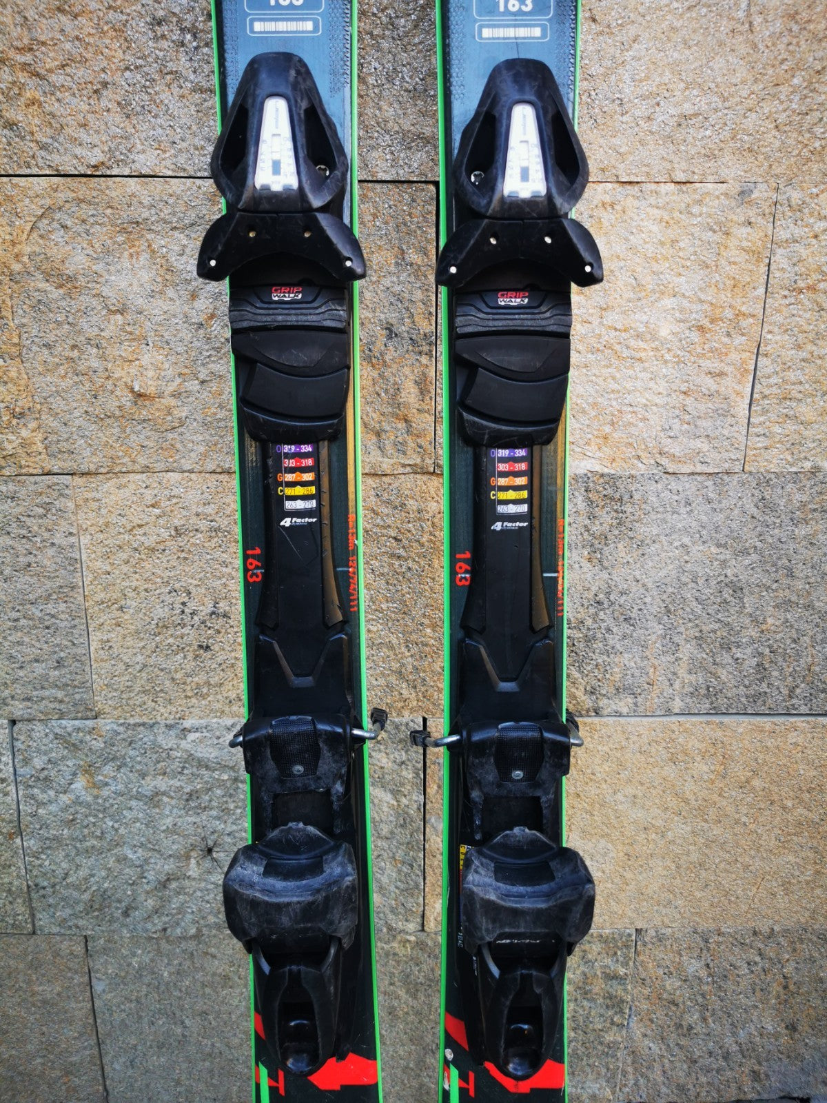 Rossignol REACT RTX Fiber 163cm  Ski + Tyrolia 10 Bindings Winter Sport Fun