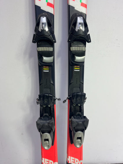 Ski Rossignol Hero J 150 cm + fixations Elan ESP 7.5 Plaisir hivernal Sports de neige