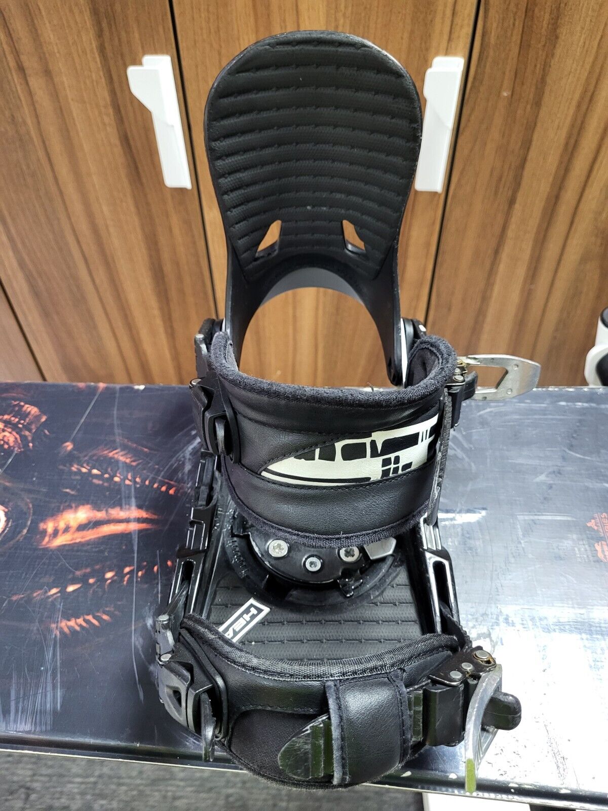 Matrix Syco 150 cm Snowboard + HEAD P4 Size S Bindings Winter Snow Adventure