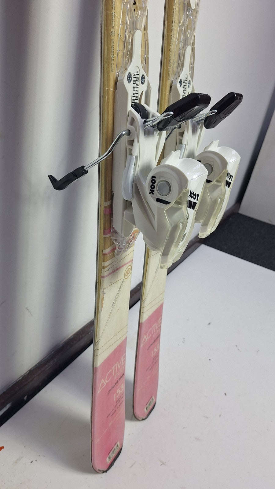 Dynastar  Easy Active 153cm Ski + NEW LOOK 10 Bindings Fun Snow Winter Sport
