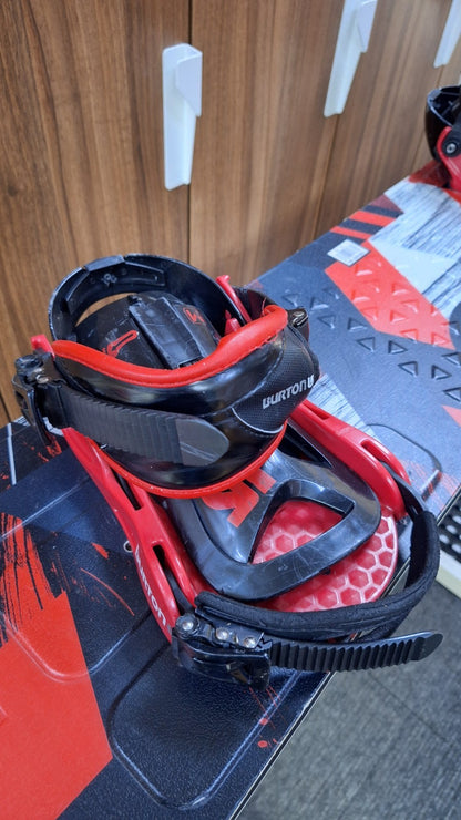 Burton LTR 153 cm Snowboard + Burton M  Bindings Winter Snow Adventure Fun