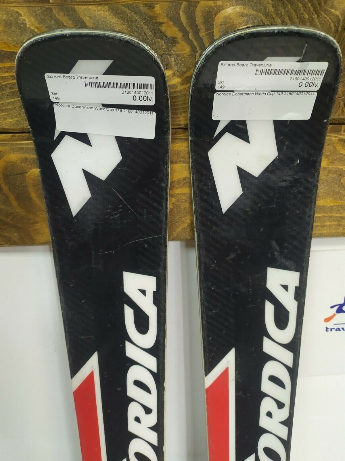 Nordica Dobermann GS J WC 149 cm Ski + fixations Marker Race 10 Sport, hiver et divertissement
