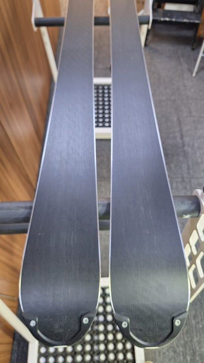 Völkl Racetiger 11 SL 130 cm Ski + Marker 7 Bindung Wintersport Schneespaß