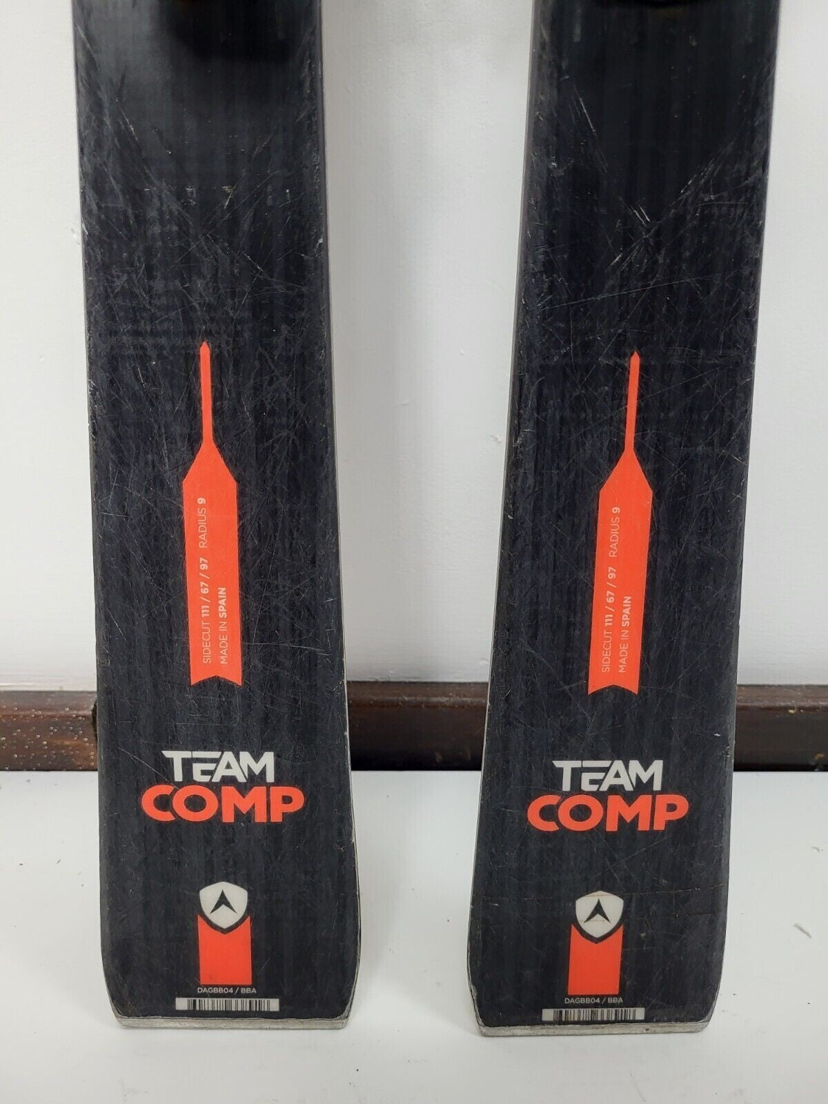 Dynastar Team Comp 130 cm Ski + fixations Salomon 4.5 neuves Neige, divertissement et sport