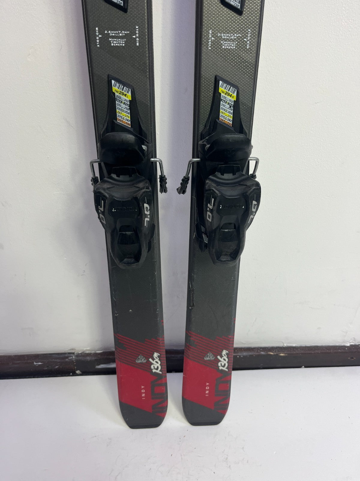 Ski K2 Indy 136cm + fixations Marker 7, sport d’hiver, neige, plaisir et aventure