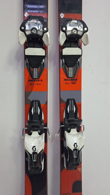 Scott Jib 158 cm Ski + Scott 11 Bindings Winter Fun Snow Sport