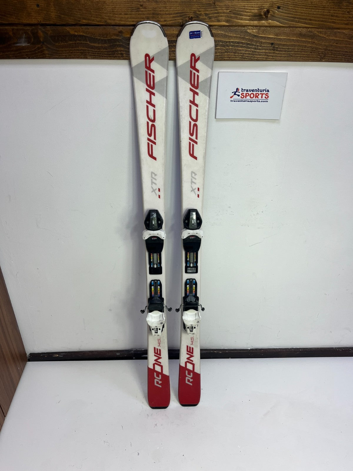 Fischer XTR RC One X 145cm  Ski + Fischer  RS 9  Bindings Winter Sport Fun